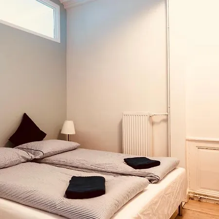 Apartament 4 Bedroom In The Latin Quarter Kopenhaga