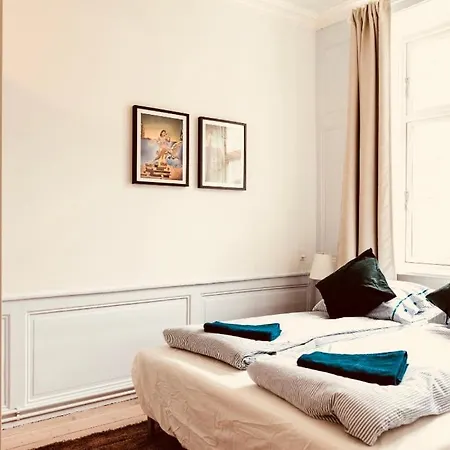 4 Bedroom In The Latin Quarter Kopenhaga